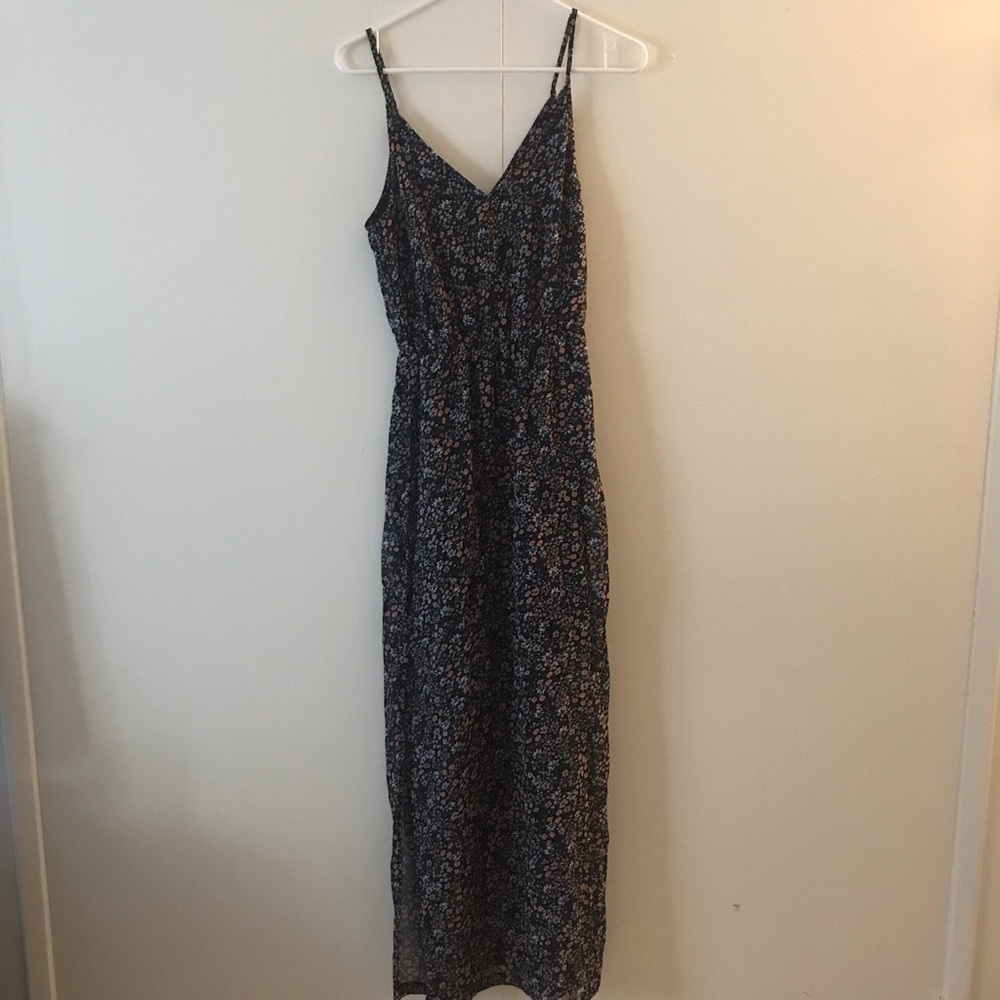 💜2 for 12💜 H&M black floral dress